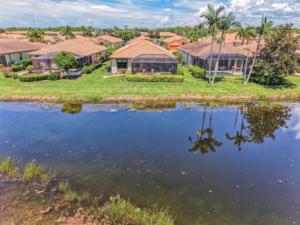 Activo con contrato: $530,000 (3 camas, 2 baños, 2207 Pies cuadrados)