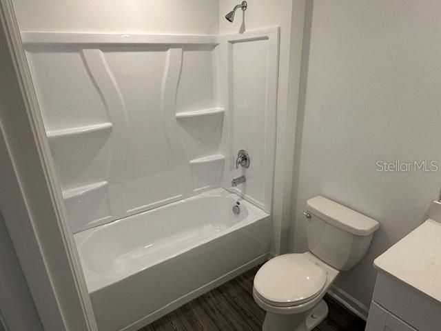For Rent: $2,200 (3 beds, 2 baths, 1843 Square Feet)