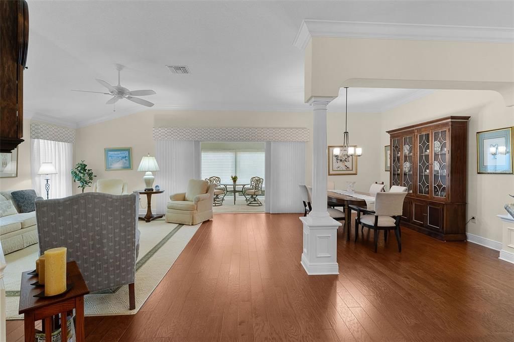 На продажу: $599,000 (3 спален, 2 ванн, 2400 Квадратных фут)