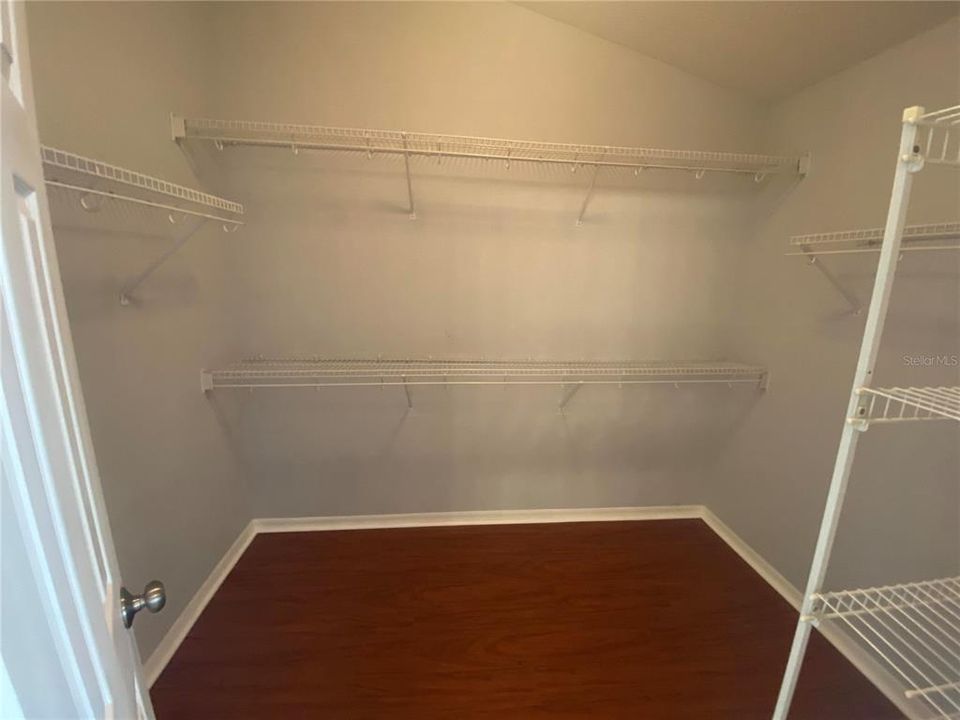 В аренду: $3,500 (4 спален, 2 ванн, 2267 Квадратных фут)