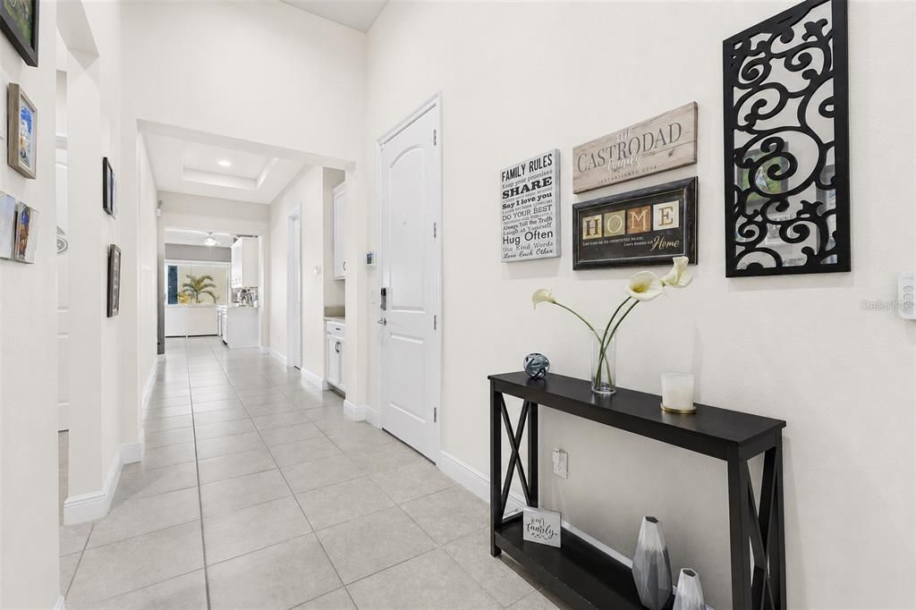 For Rent: $3,900 (4 beds, 3 baths, 2424 Square Feet)