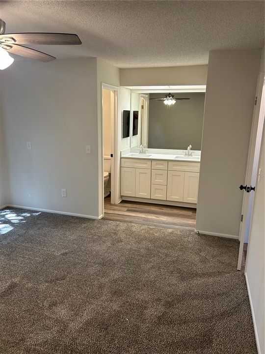 For Sale: $298,900 (3 beds, 2 baths, 1514 Square Feet)