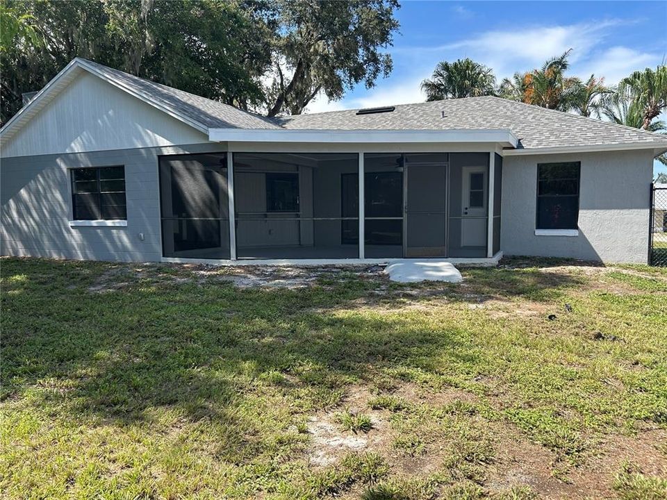For Sale: $298,900 (3 beds, 2 baths, 1514 Square Feet)