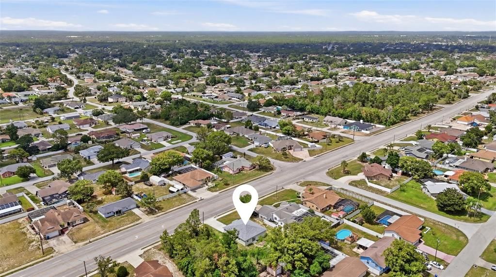 For Sale: $349,900 (3 beds, 2 baths, 1281 Square Feet)