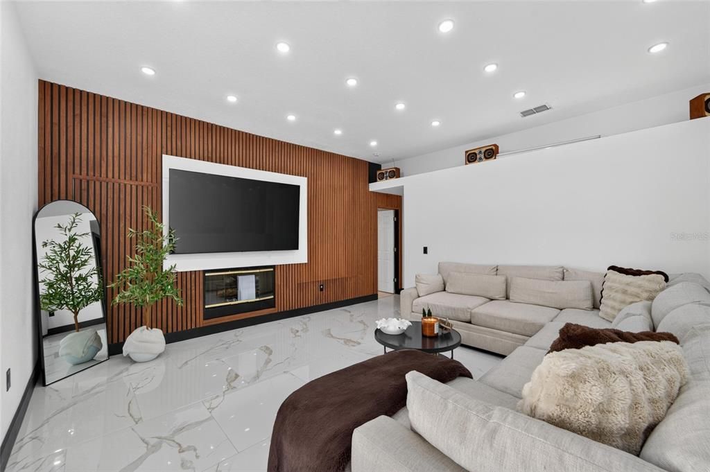 For Sale: $625,000 (4 beds, 3 baths, 2680 Square Feet)