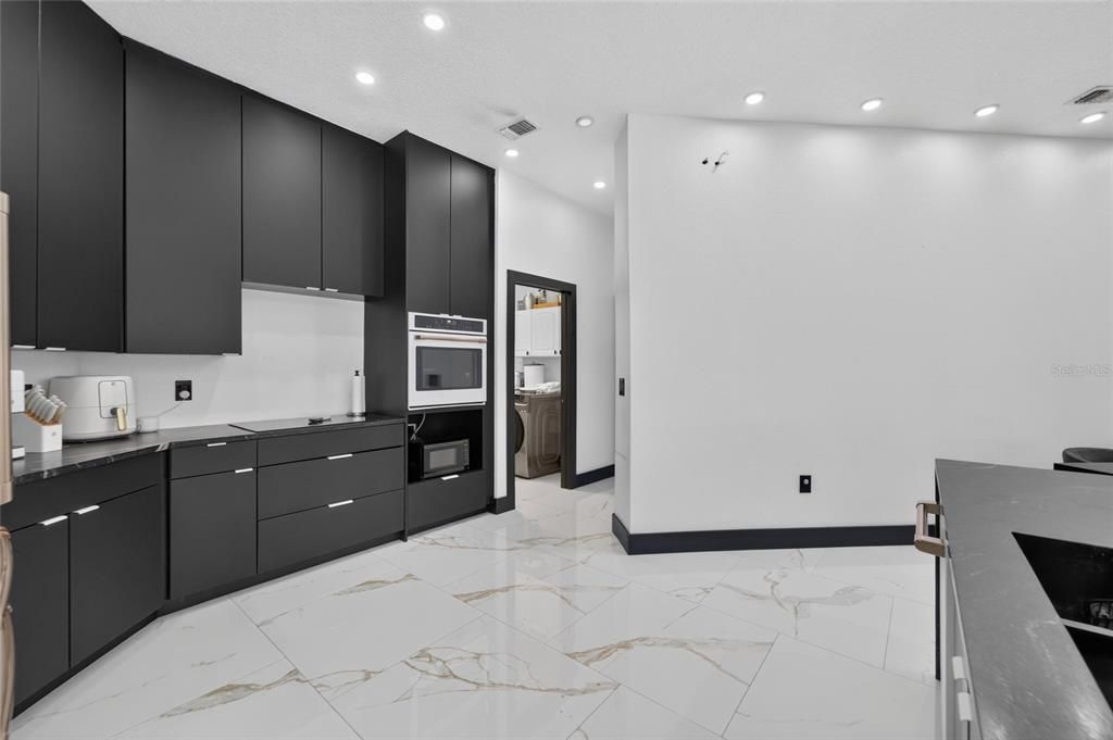 For Sale: $625,000 (4 beds, 3 baths, 2680 Square Feet)