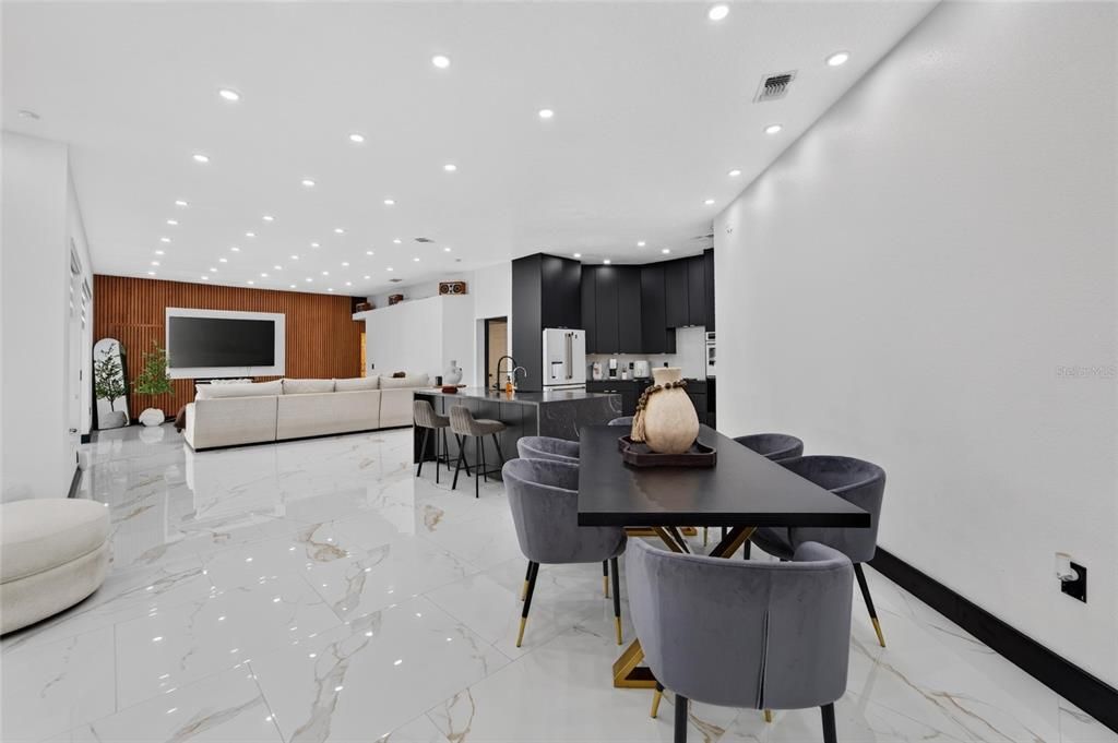 For Sale: $625,000 (4 beds, 3 baths, 2680 Square Feet)