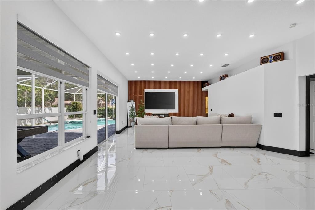 For Sale: $625,000 (4 beds, 3 baths, 2680 Square Feet)