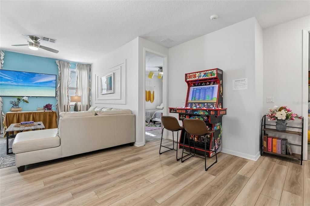 For Sale: $749,900 (9 beds, 6 baths, 4363 Square Feet)