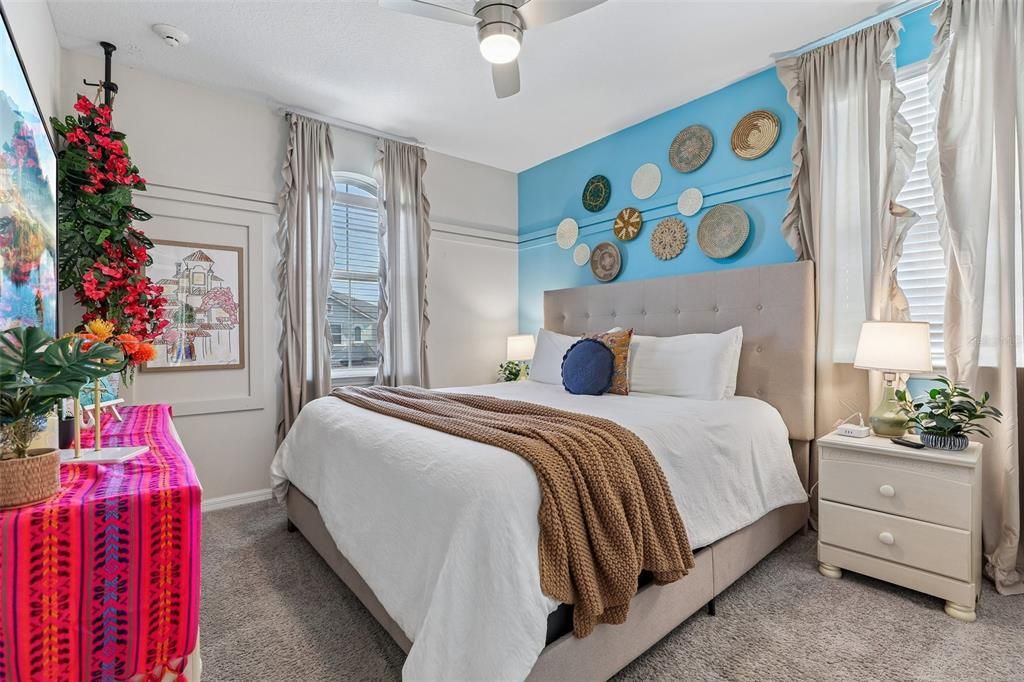 For Sale: $749,900 (9 beds, 6 baths, 4363 Square Feet)