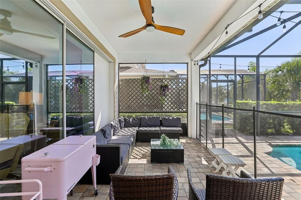 For Sale: $749,900 (9 beds, 6 baths, 4363 Square Feet)