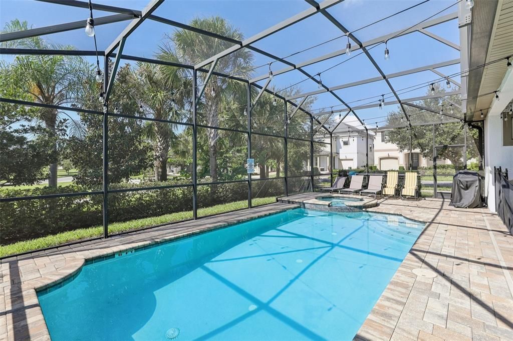 For Sale: $749,900 (9 beds, 6 baths, 4363 Square Feet)