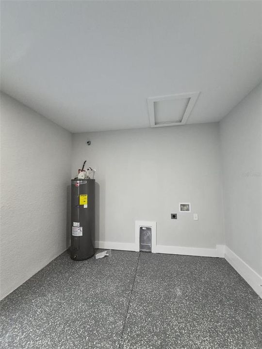В аренду: $1,900 (3 спален, 2 ванн, 1090 Квадратных фут)