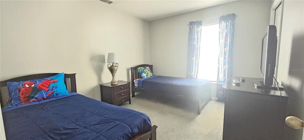 En Renta: $3,000 (5 camas, 4 baños, 2376 Pies cuadrados)