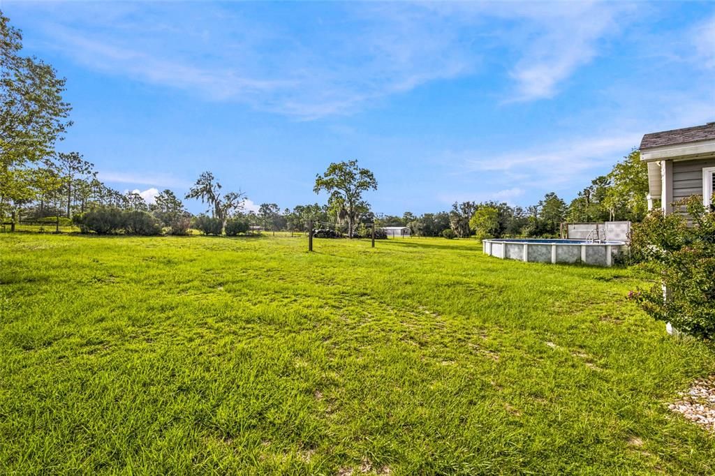 For Sale: $349,999 (4 beds, 2 baths, 2094 Square Feet)