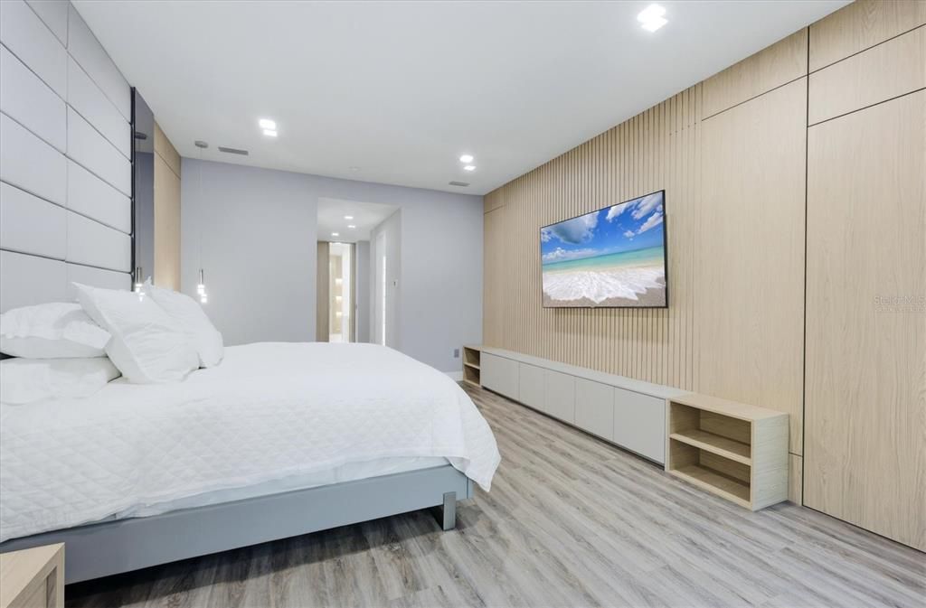 На продажу: $3,995,000 (4 спален, 4 ванн, 4310 Квадратных фут)