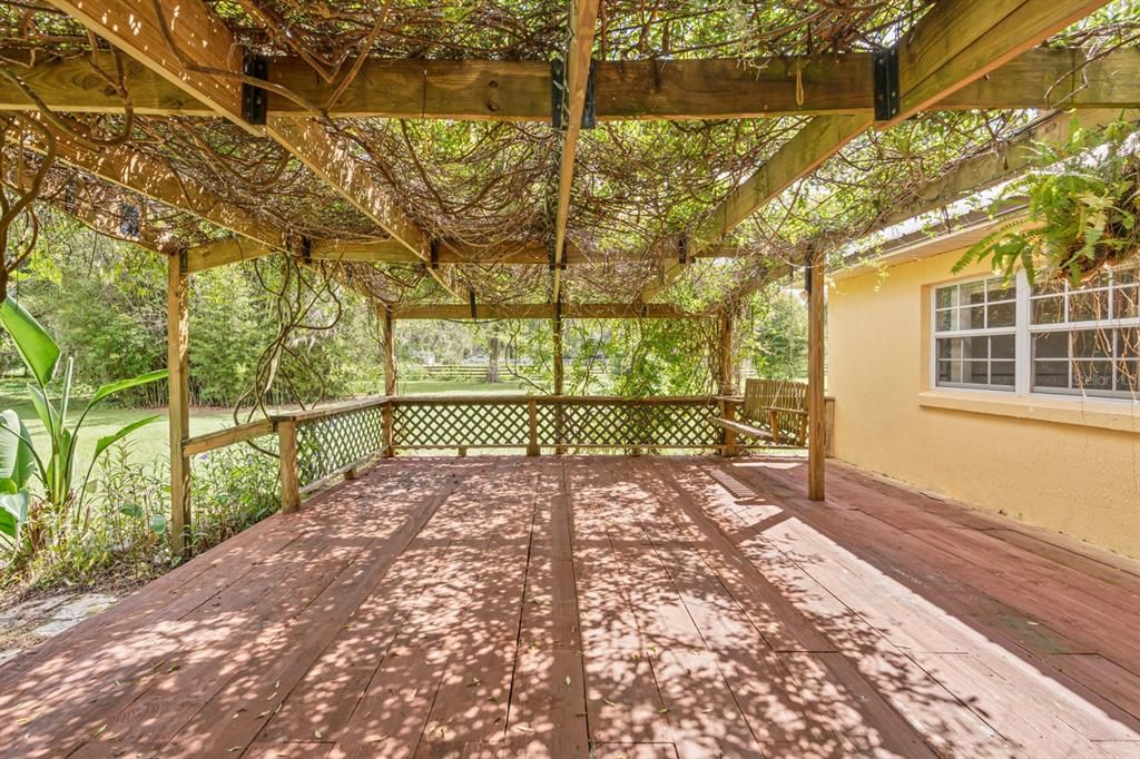 На продажу: $799,999 (5 спален, 3 ванн, 2751 Квадратных фут)