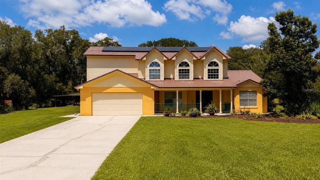 For Sale: $799,999 (5 beds, 3 baths, 2751 Square Feet)