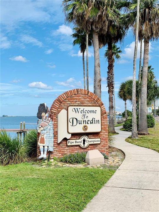 For Sale: $101,000 (1 beds, 1 baths, 645 Square Feet)