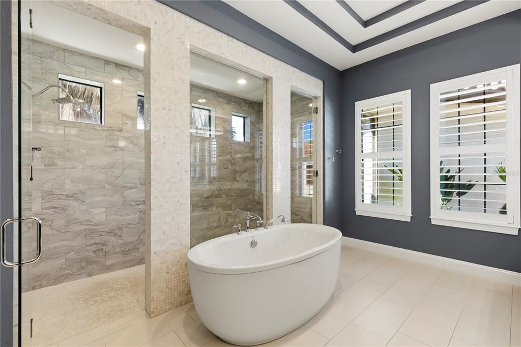 For Sale: $2,150,000 (4 beds, 4 baths, 3706 Square Feet)