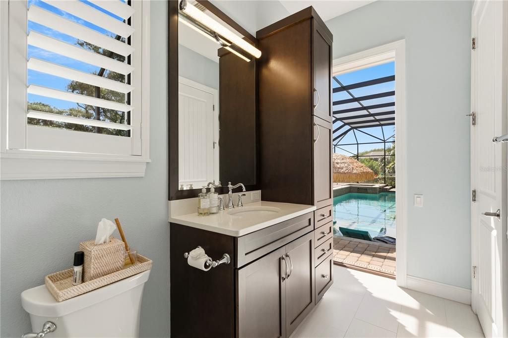 For Sale: $2,150,000 (4 beds, 4 baths, 3706 Square Feet)