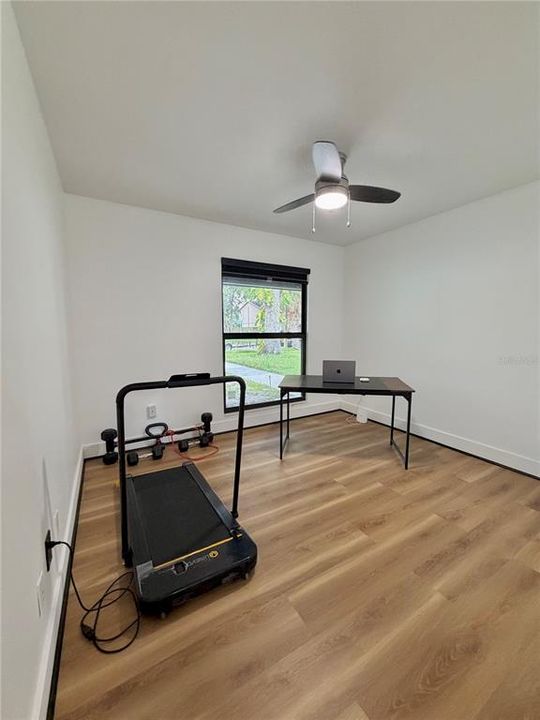 En Venta: $495,000 (4 camas, 2 baños, 2110 Pies cuadrados)