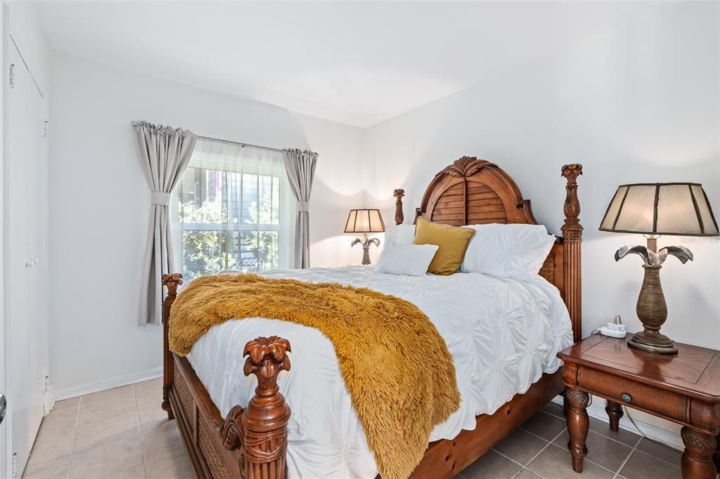 For Sale: $719,000 (4 beds, 2 baths, 1645 Square Feet)