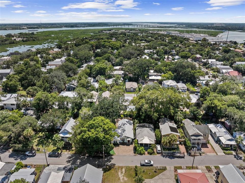 For Sale: $719,000 (4 beds, 2 baths, 1645 Square Feet)
