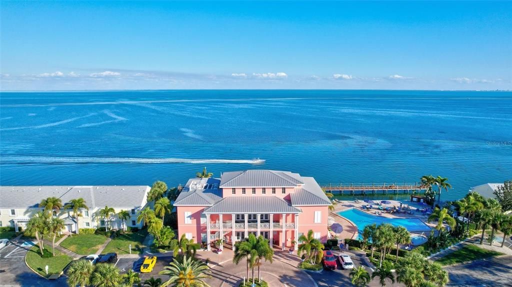 В аренду: $3,100 (1 спален, 1 ванн, 823 Квадратных фут)