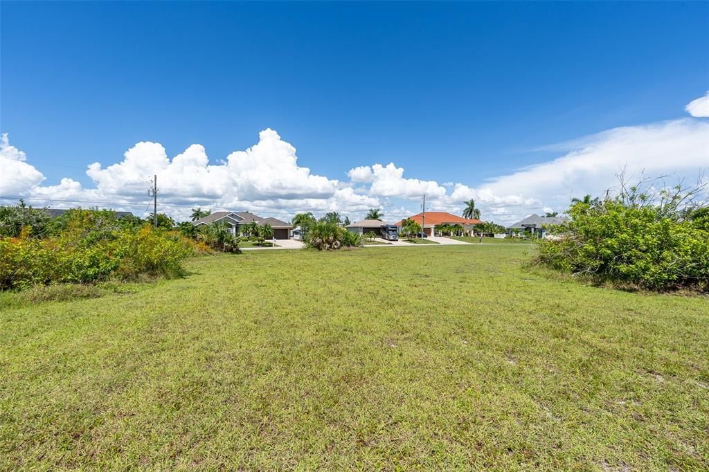 En Venta: $39,000 (0.25 acres)