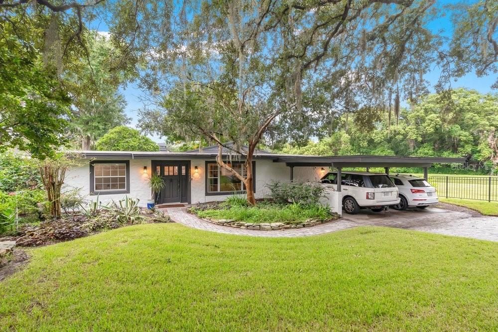 En Venta: $1,100,000 (3 camas, 2 baños, 2196 Pies cuadrados)