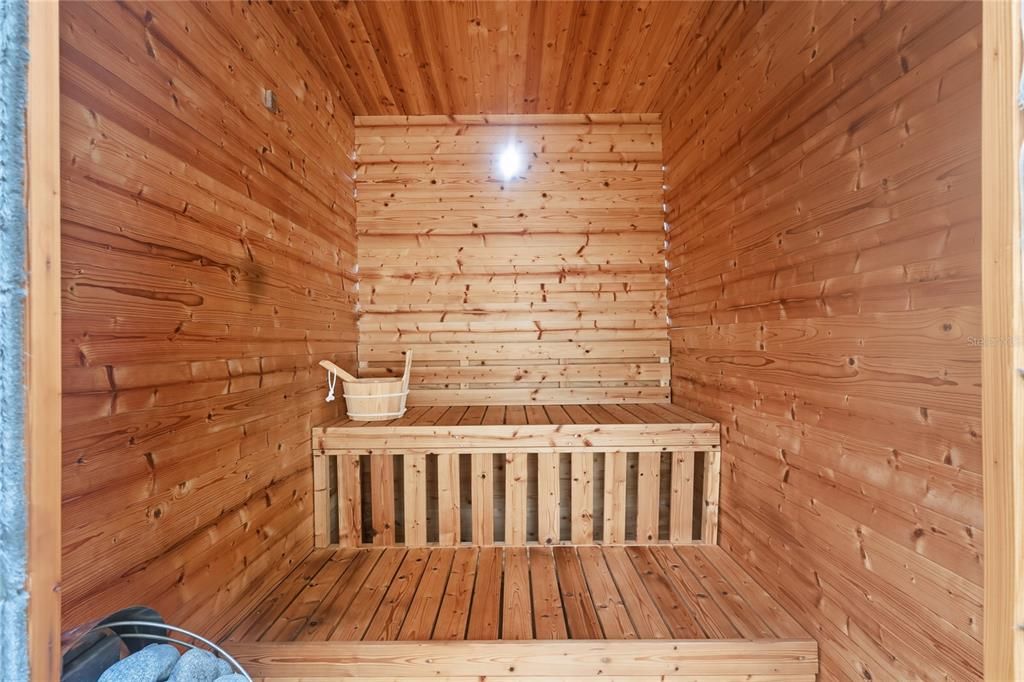 En Venta: $1,100,000 (3 camas, 2 baños, 2196 Pies cuadrados)