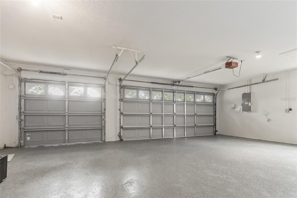 For Sale: $629,500 (5 beds, 3 baths, 2750 Square Feet)