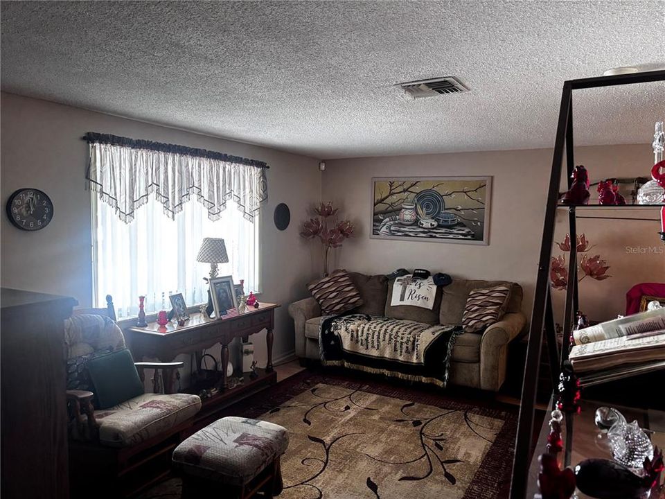 En Venta: $185,000 (2 camas, 1 baños, 936 Pies cuadrados)