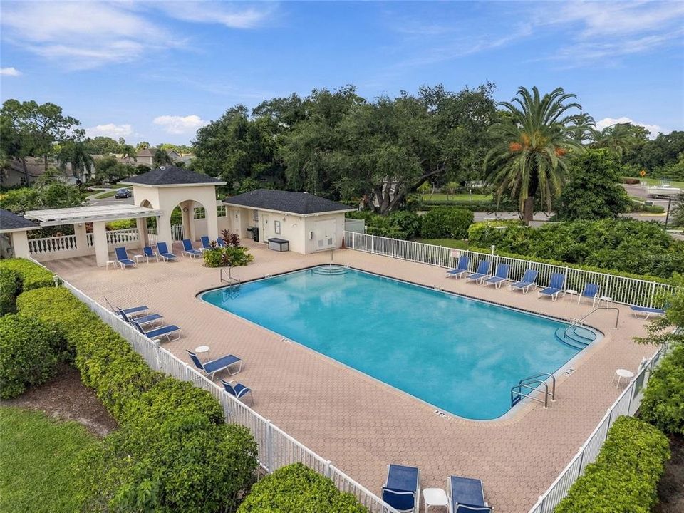 For Sale: $550,000 (3 beds, 2 baths, 2163 Square Feet)