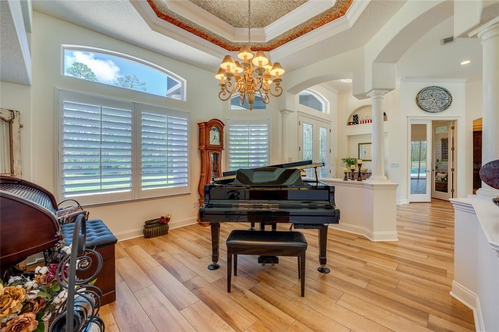 For Sale: $1,450,000 (3 beds, 3 baths, 4179 Square Feet)