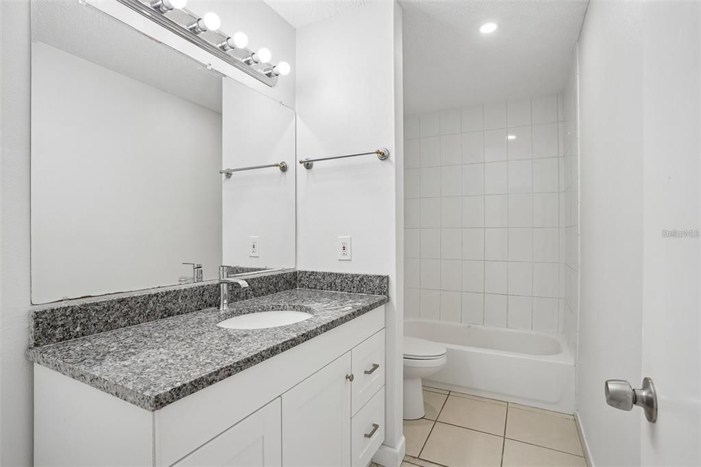 For Rent: $1,795 (3 beds, 2 baths, 1416 Square Feet)