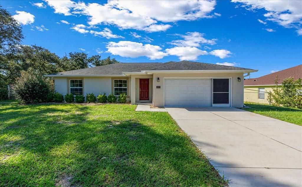 For Sale: $265,000 (3 beds, 2 baths, 1304 Square Feet)