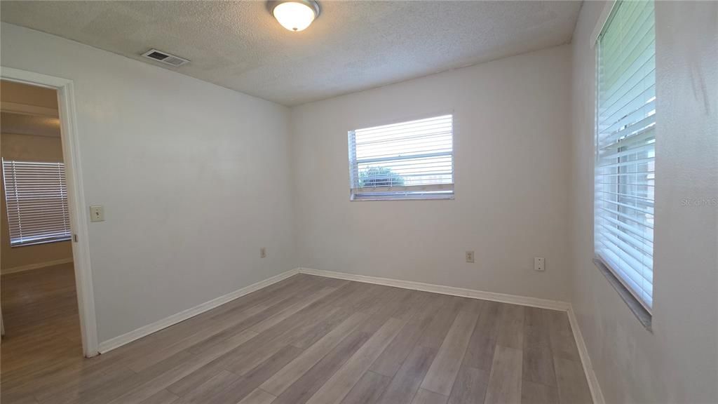 В аренду: $1,995 (3 спален, 3 ванн, 1312 Квадратных фут)