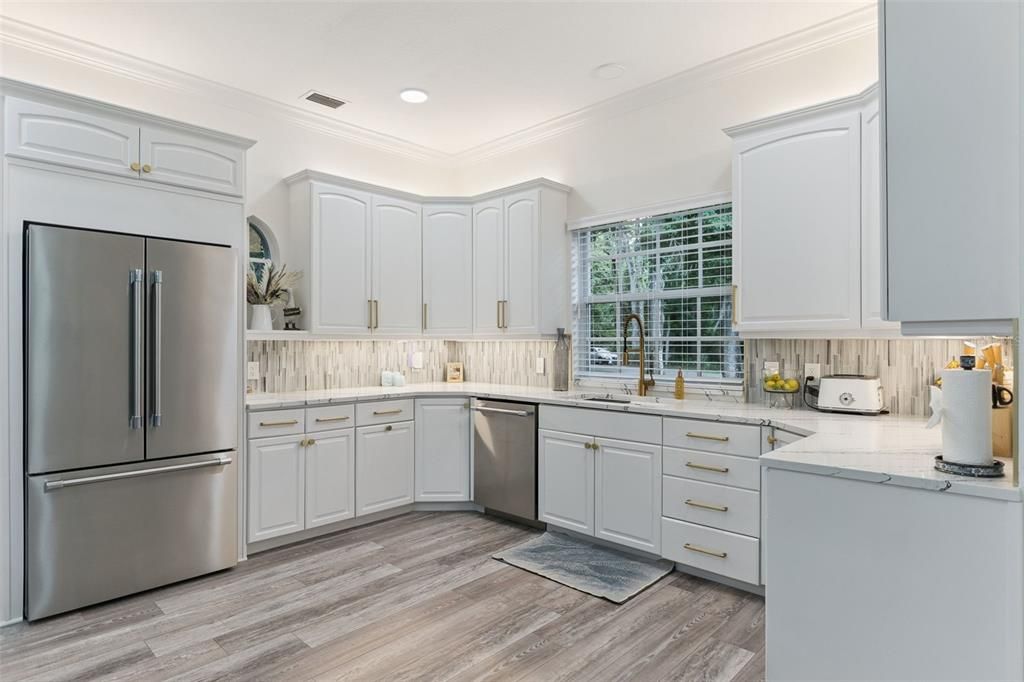 For Sale: $1,650,000 (4 beds, 4 baths, 3588 Square Feet)