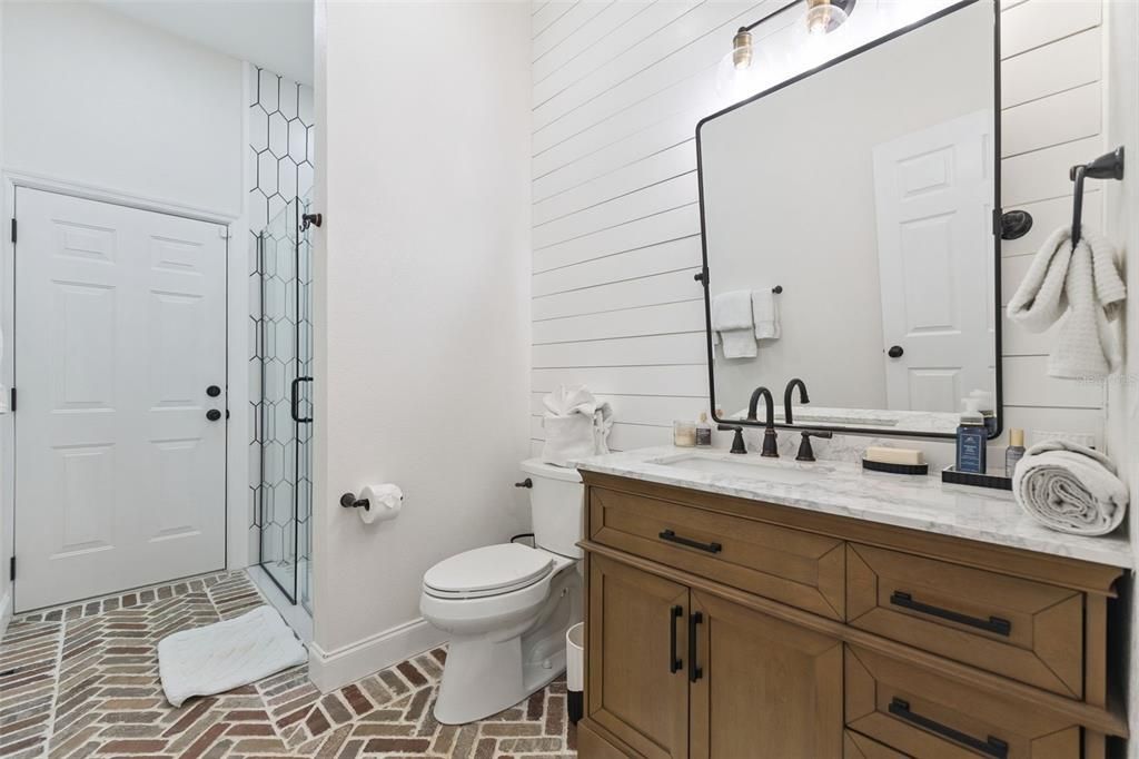 For Sale: $1,650,000 (4 beds, 4 baths, 3588 Square Feet)