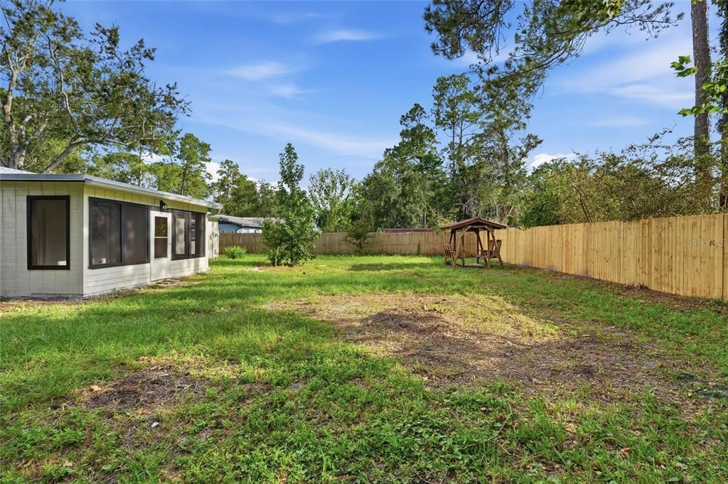 En Venta: $299,900 (3 camas, 2 baños, 1464 Pies cuadrados)