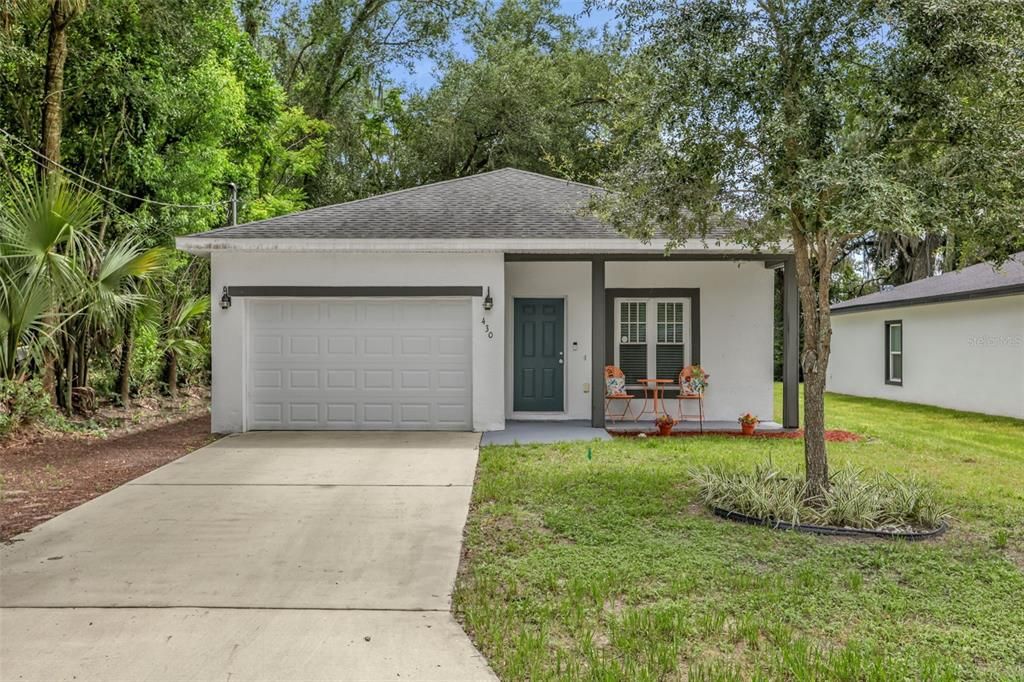 For Sale: $269,900 (3 beds, 2 baths, 1335 Square Feet)