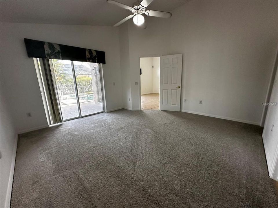 For Rent: $2,500 (4 beds, 3 baths, 1720 Square Feet)