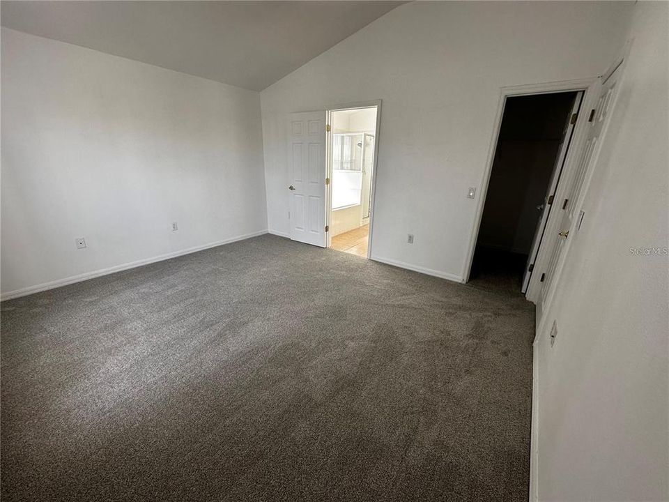For Rent: $2,500 (4 beds, 3 baths, 1720 Square Feet)