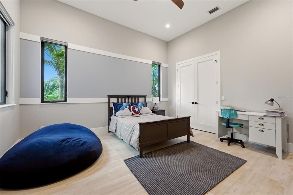 For Sale: $2,385,000 (4 beds, 3 baths, 3130 Square Feet)