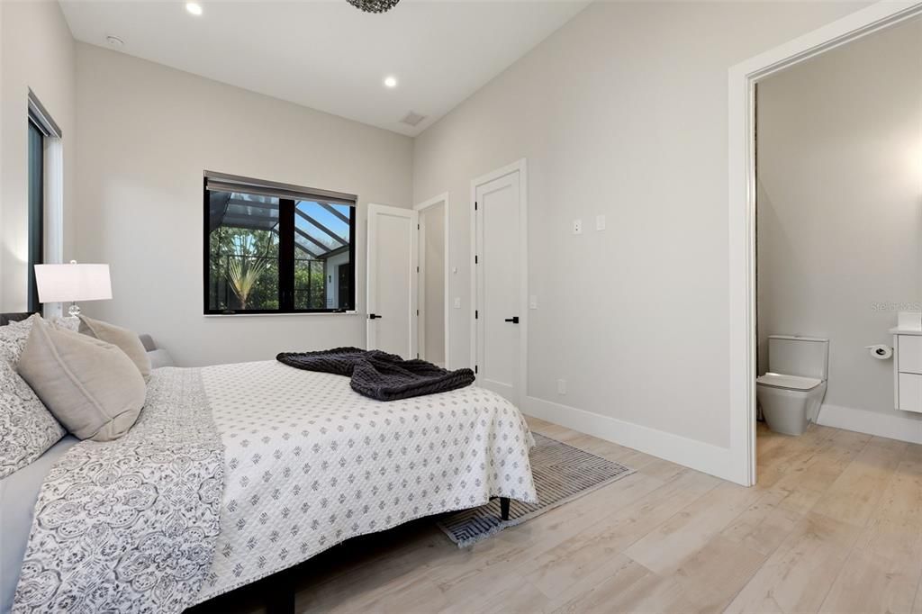 For Sale: $2,385,000 (4 beds, 3 baths, 3130 Square Feet)