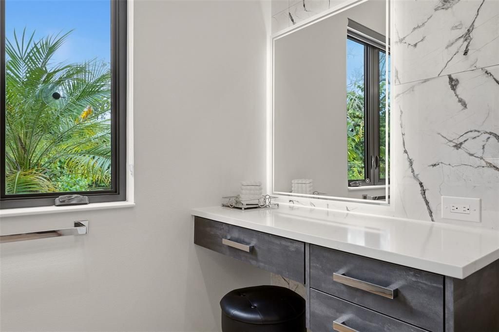 For Sale: $2,385,000 (4 beds, 3 baths, 3130 Square Feet)