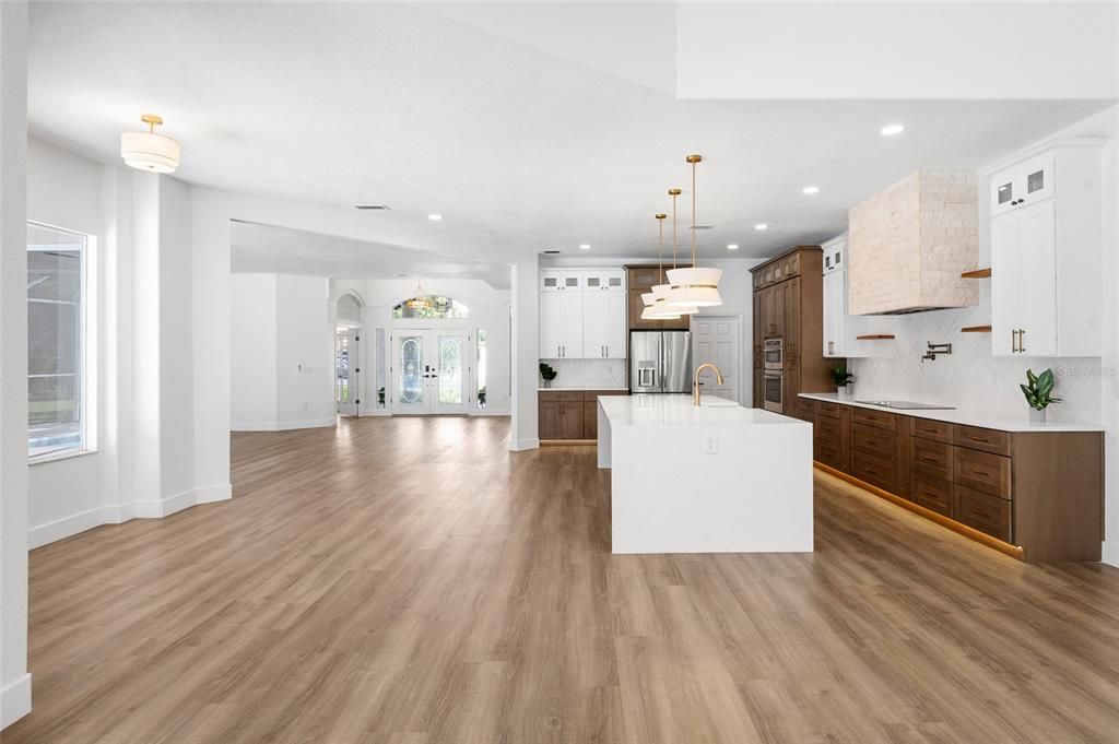 Active With Contract: $1,150,000 (4 beds, 3 baths, 3652 Square Feet)