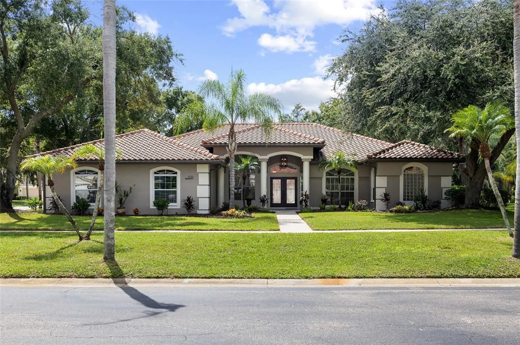 Active With Contract: $1,150,000 (4 beds, 3 baths, 3652 Square Feet)